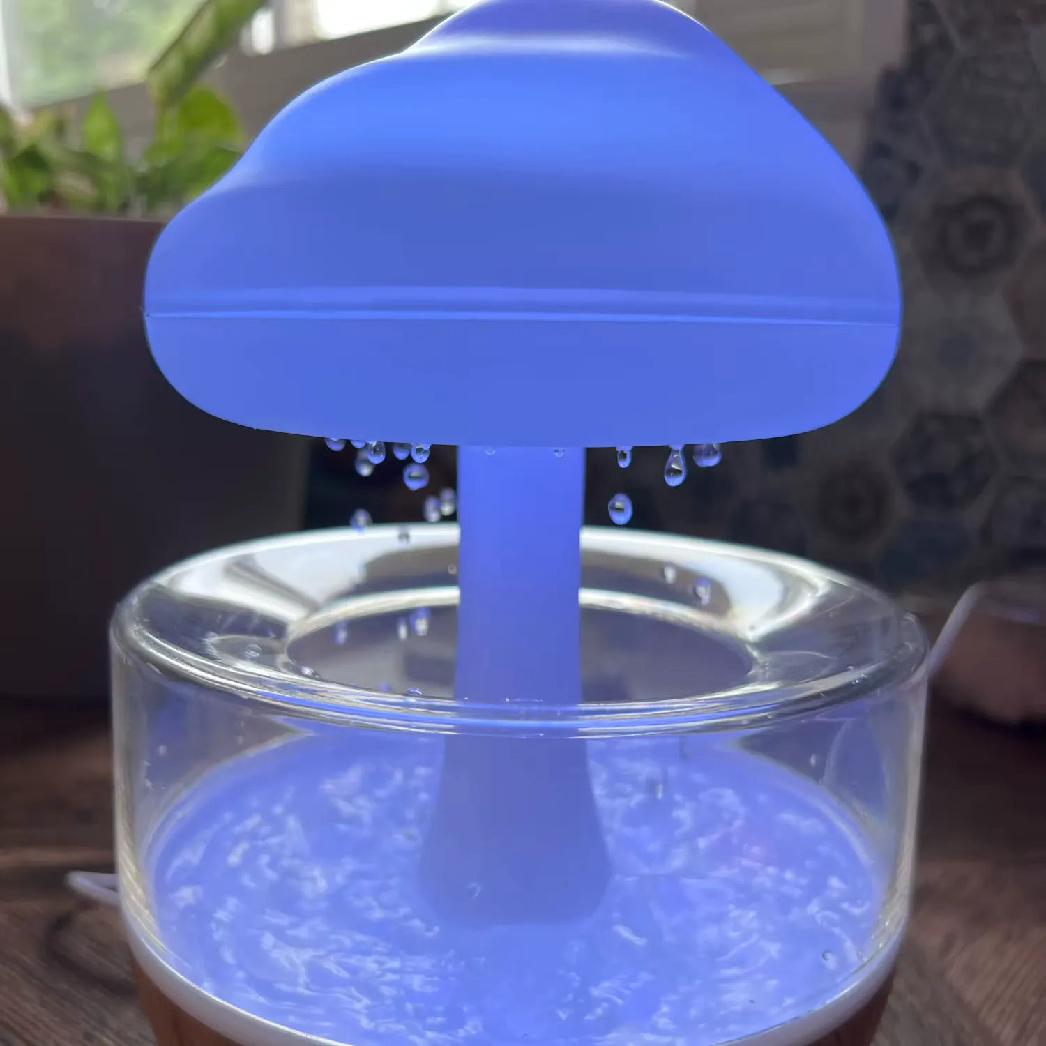 Rain Cloud Humidifier - Ambient Light