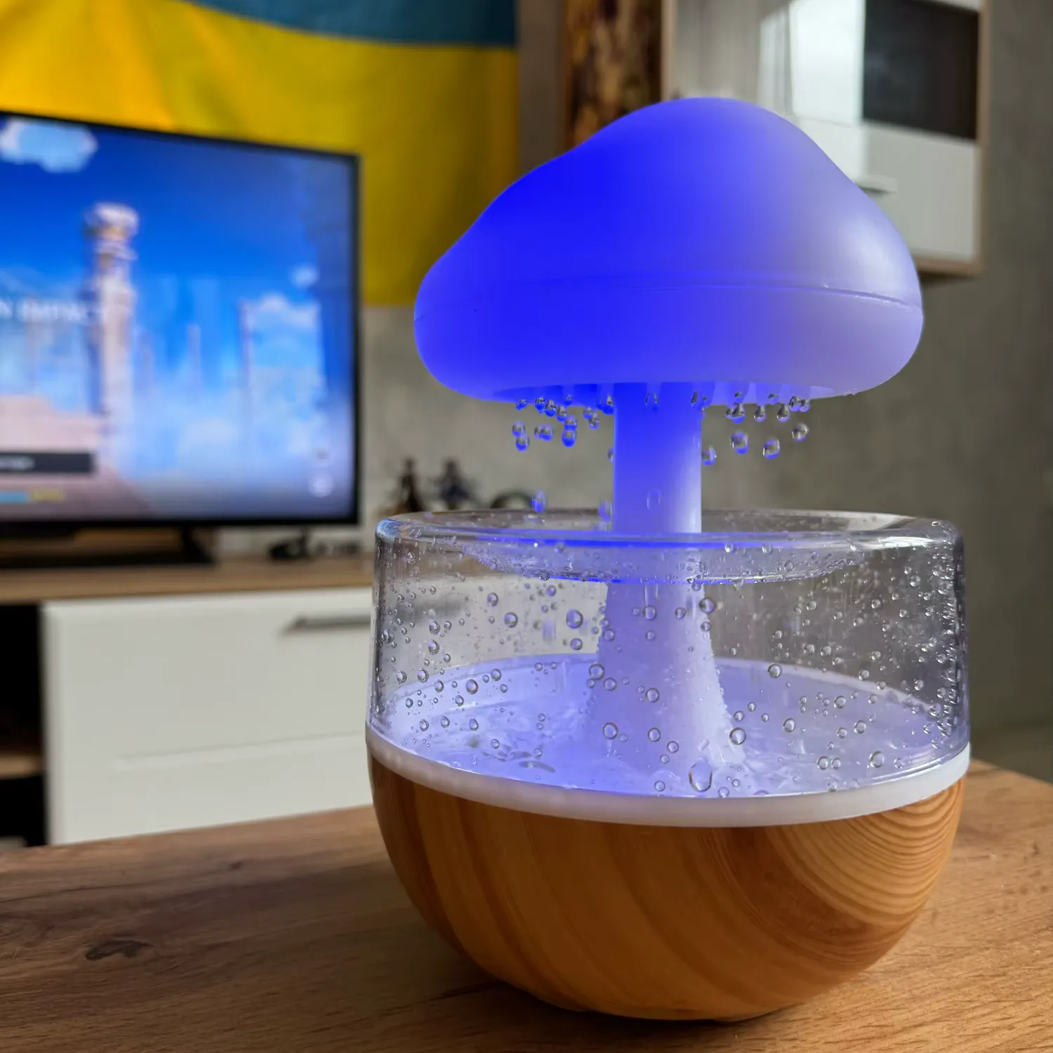Rain Cloud Humidifier - Desktop Setup